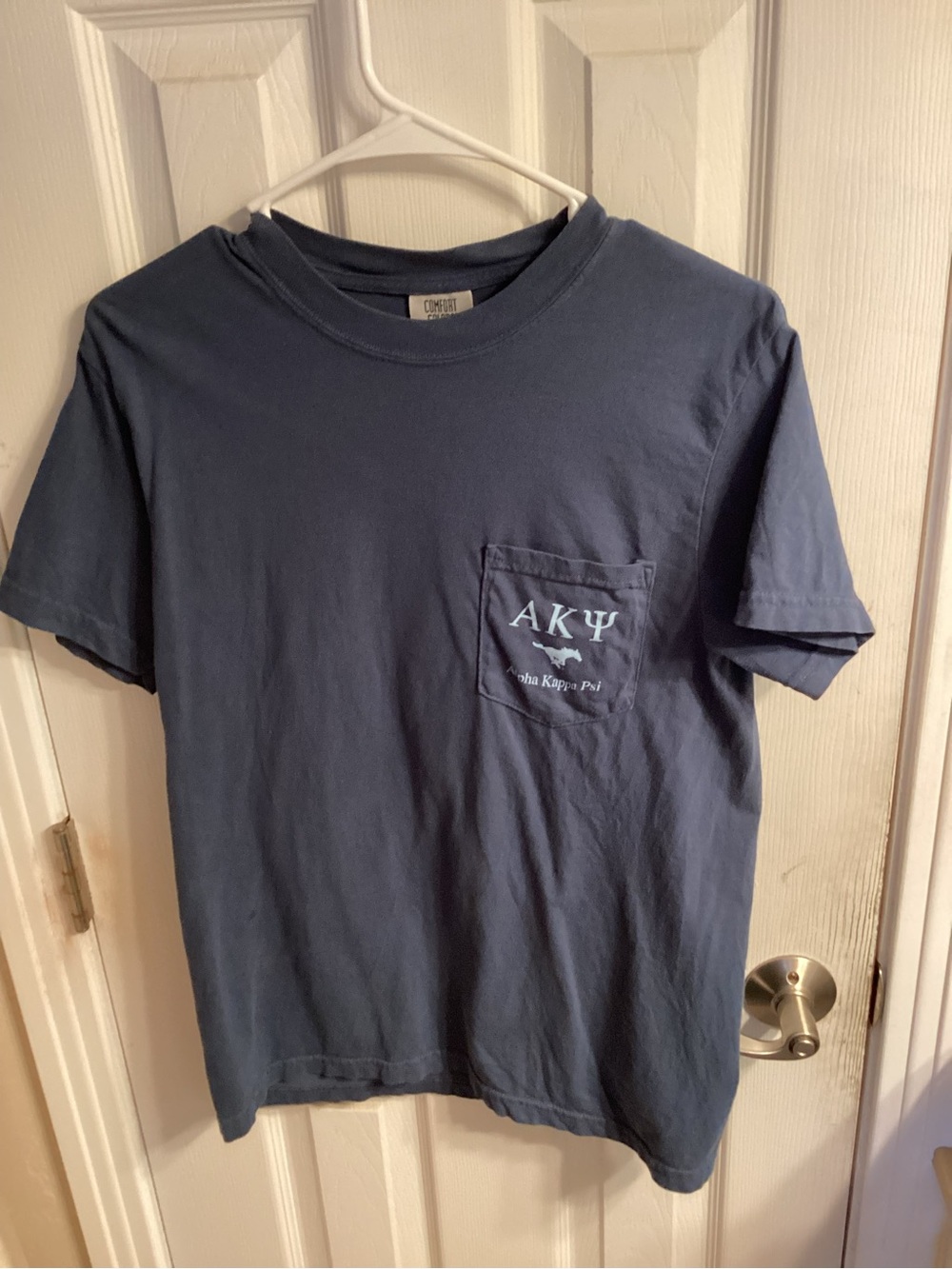 Comfort Colors Navy Short Sleeve Tee with Pocket Size Small